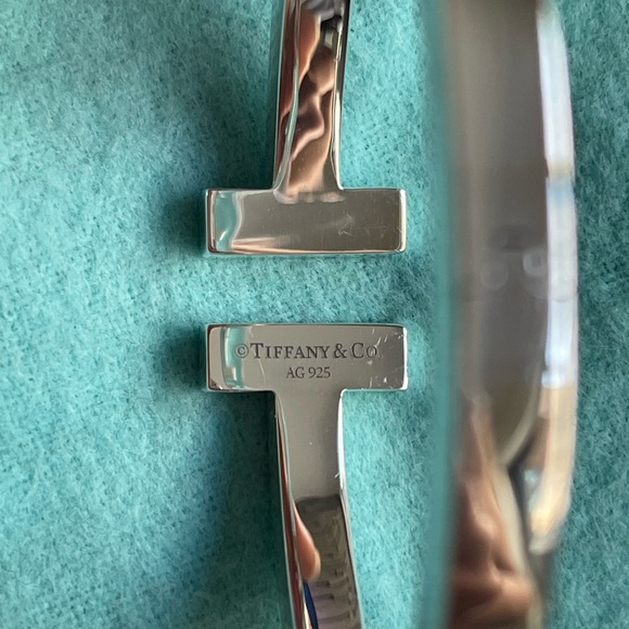 TIFFANY & Co. T Square Bracelet in Sterling Silver - Picture 7 of 9